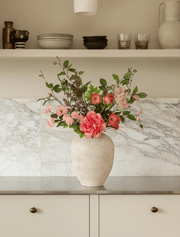 Composition florale artificielle – Pivoine rose et chrysanthème