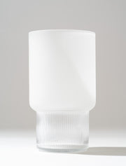 Vase en verre nervuré dépoli – Transparent