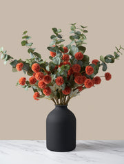 Composition florale artificielle – Terre d’ombre et vert