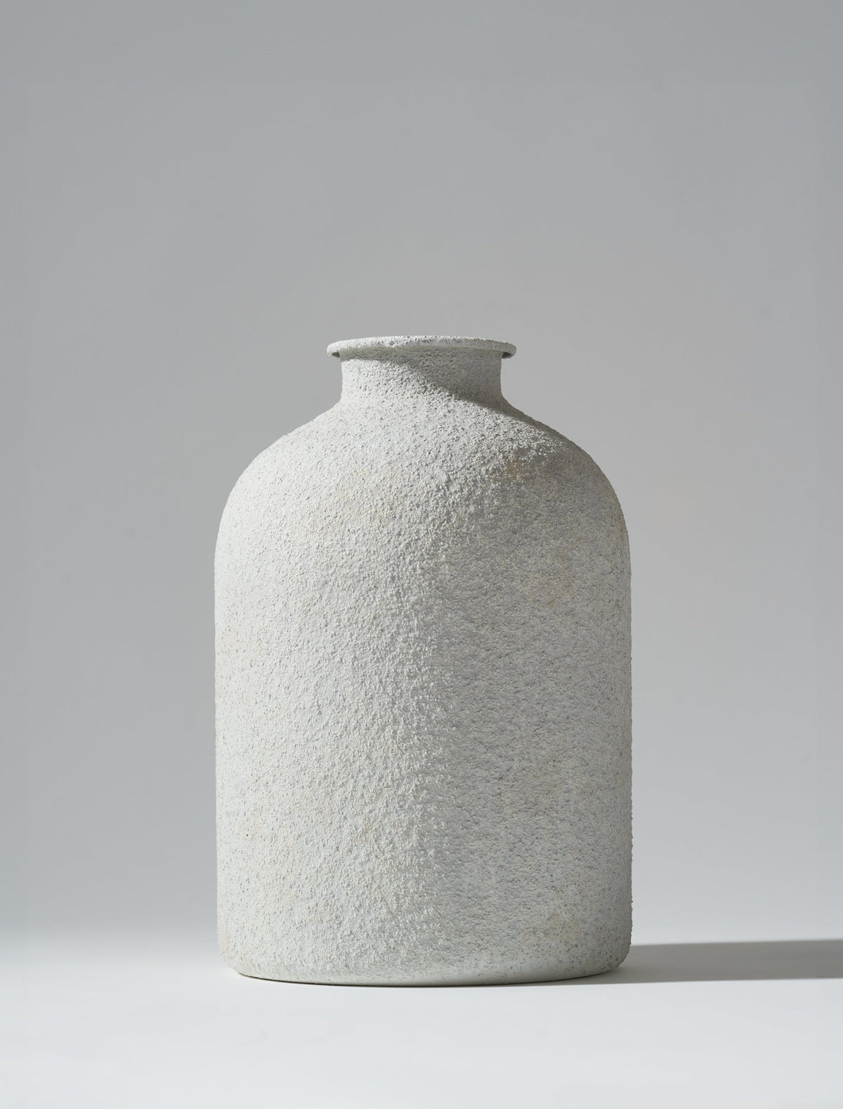 Vase Arlo – Pierre texturée