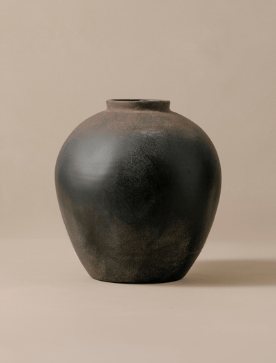 Vase Alia en céramique – Noir