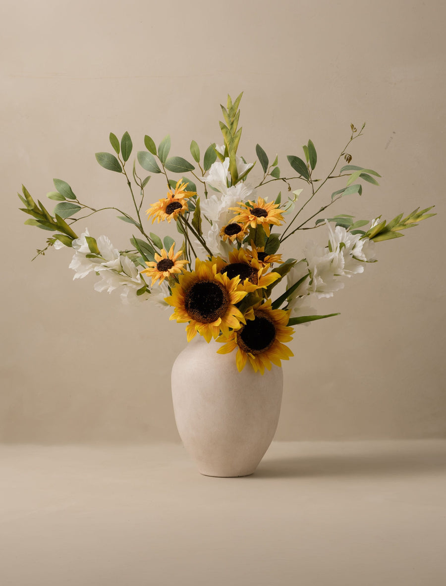 Composition florale artificielle - Tournesol et glaïeul blanc