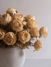 Grandes roses artificielles – Beige (3 tiges / 21 roses)