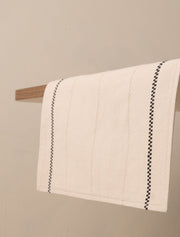 Chemin de table à rayures échelle beige et noir – 200 cm