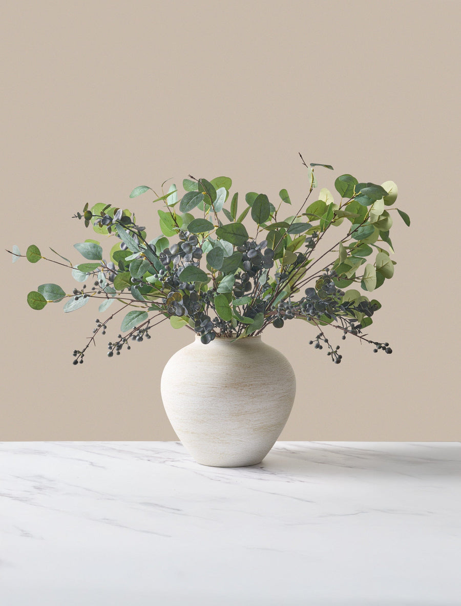 Composition florale artificielle - Eucalyptus et Baies Bleues