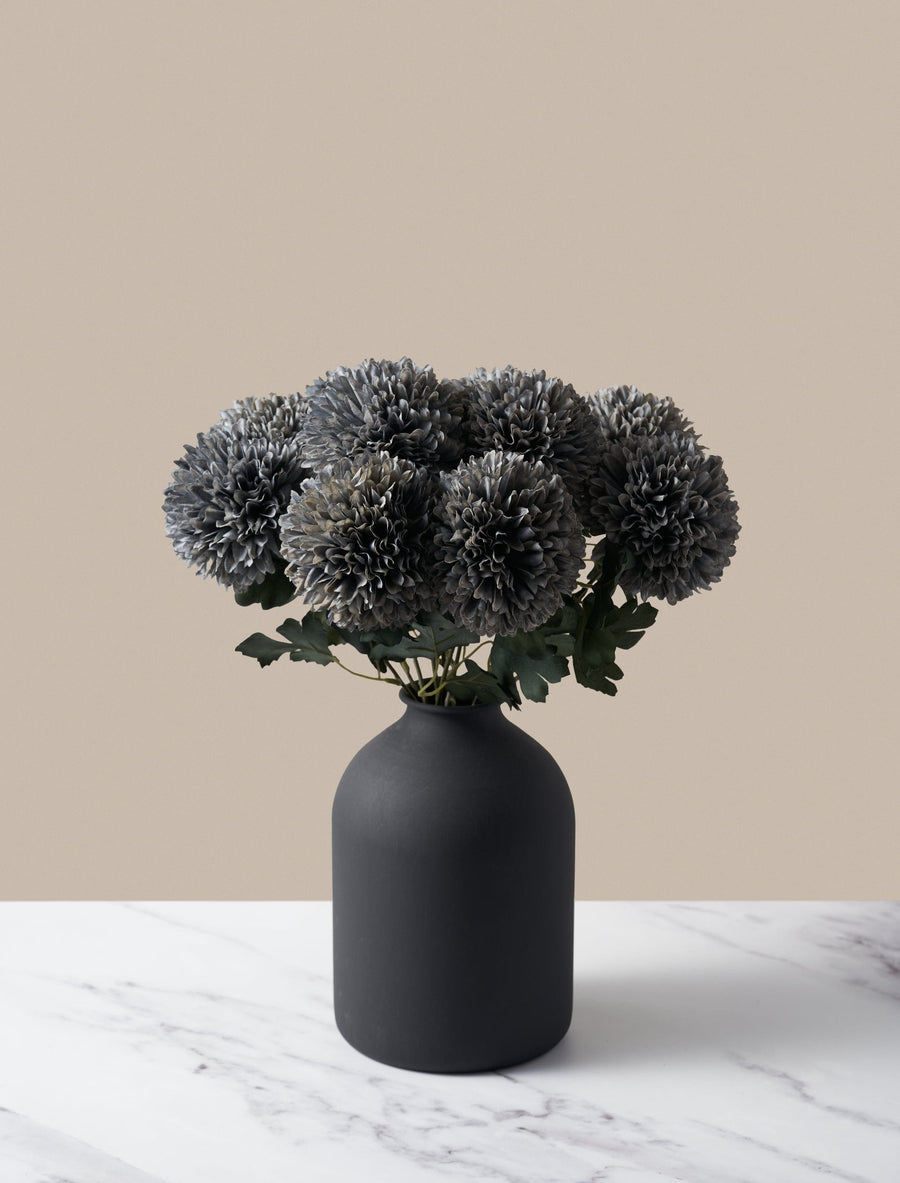 Grands chrysanthèmes Kiku artificiels – Gris bleuté (10 tiges)