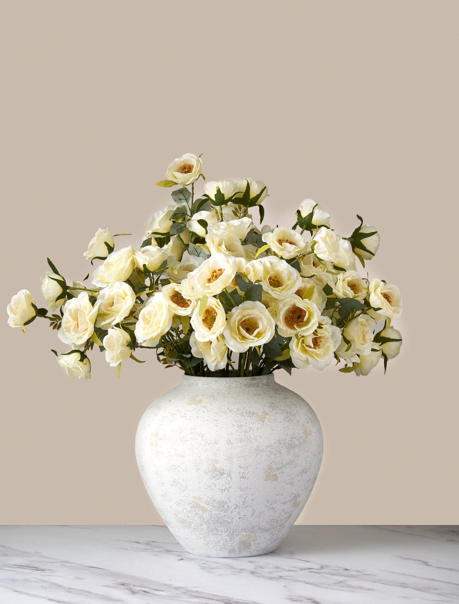 Arrangement de fausses roses - Ivoire (12 tiges / 72 roses)